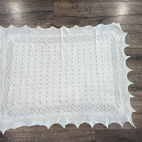 NWOT Off White Knit Baby Blanket Stroller Throw Neutral Boy Girl - Picture 6 of 6